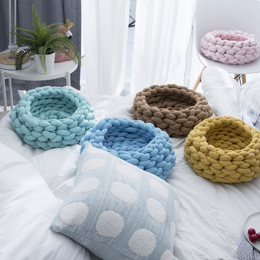 Knotted Circular Pet nest Used for Bedroom Living Room