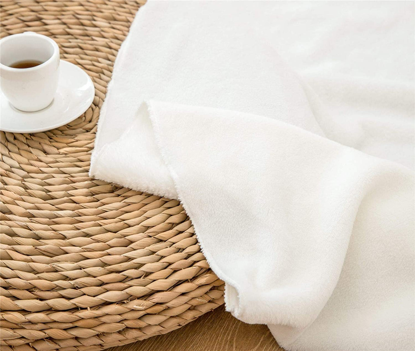 Fried Eggs Funny Soft Flannel Circular Blanket, Giant Food Blanket